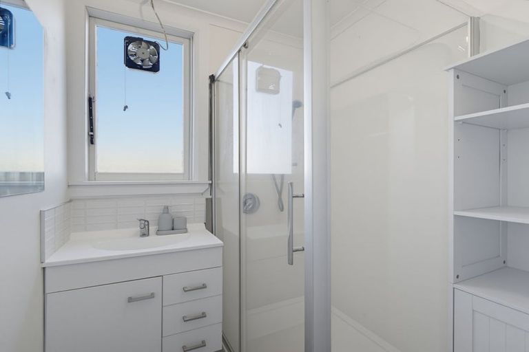 Photo of property in 23 Porritt Place, Waipukurau, 4200