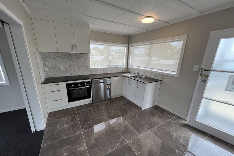 Photo of property in 1/19 Browns Road, Manurewa, Auckland, 2102