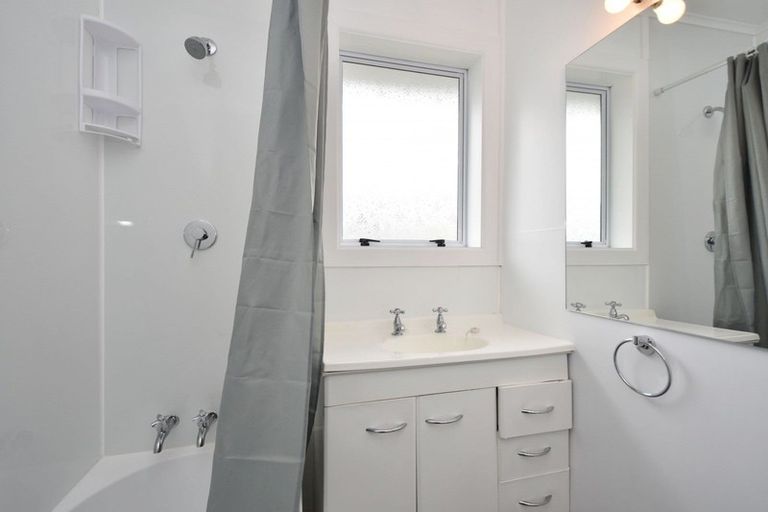 Photo of property in 116 Morton Street, Strathern, Invercargill, 9812