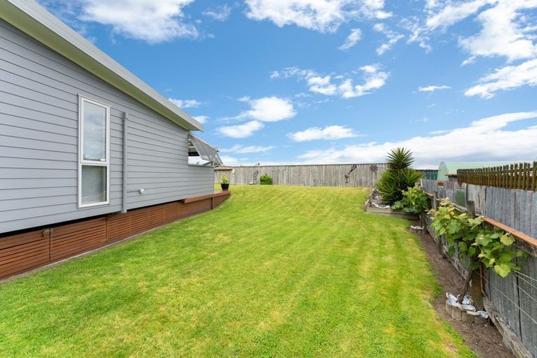 Photo of property in 11 Ramona Avenue, Waitarere Beach, Levin, 5510