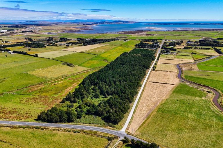 Photo of property in 80 Bay View Road, Woodend, Invercargill, 9877