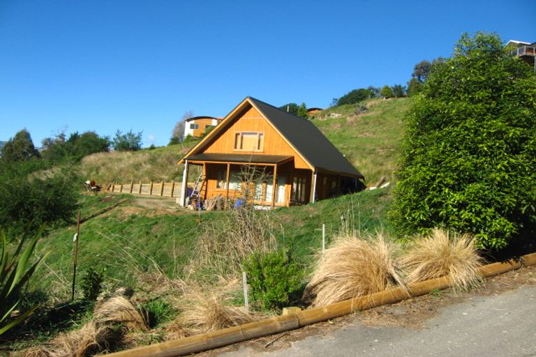 Photo of property in 9 Hay's Rise, Governors Bay, Lyttelton, 8971