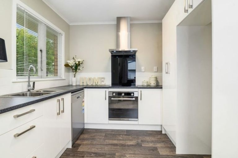 Photo of property in 166 Clayton Road, Mangakakahi, Rotorua, 3015