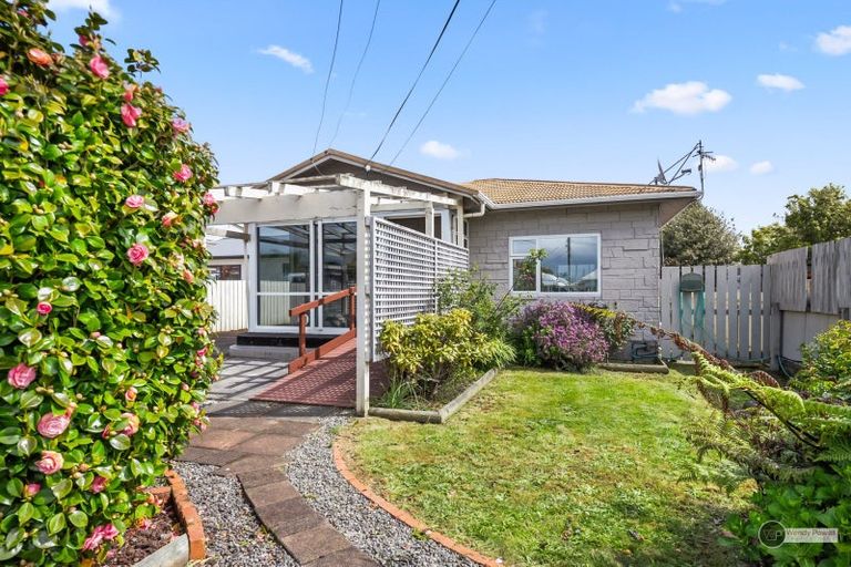 Photo of property in 18 Liverpool Street, Trentham, Upper Hutt, 5018