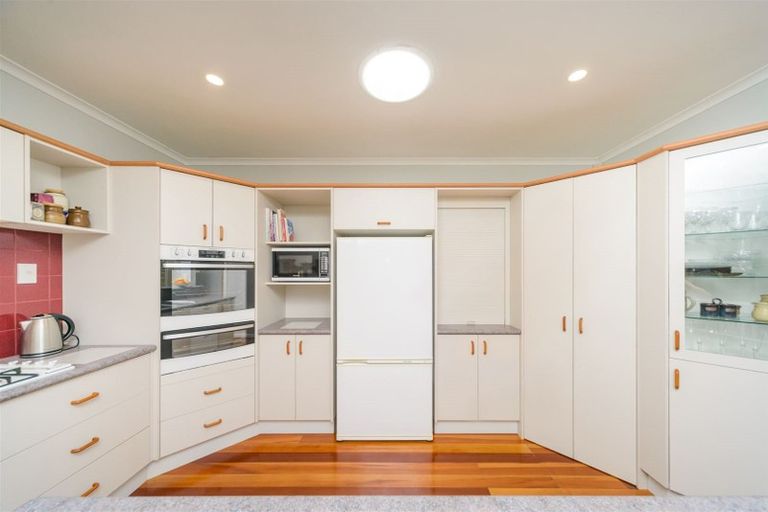 Photo of property in 7 Athlone Place, Hokowhitu, Palmerston North, 4410