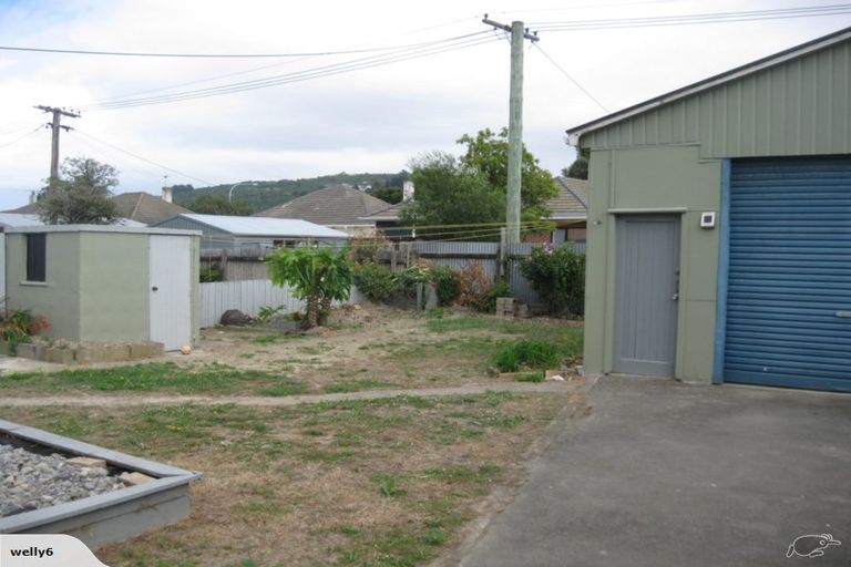 Photo of property in 25 Petherick Street, Taita, Lower Hutt, 5011