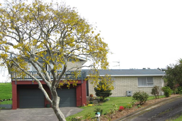 Photo of property in 13 Pukekohatu Street, Waitara, 4320