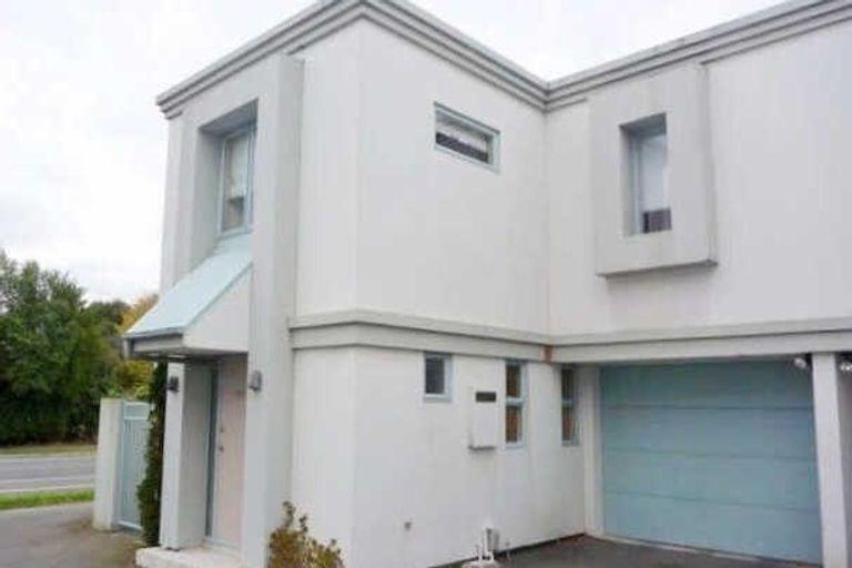 Photo of property in 168 Strickland Street, Sydenham, Christchurch, 8023