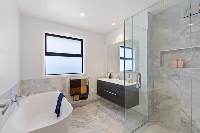 Photo of property in 79a Universal Drive, Henderson, Auckland, 0610