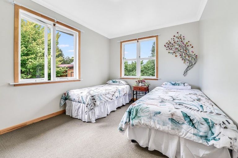 Photo of property in 93 Storey Avenue, Forest Lake, Hamilton, 3200