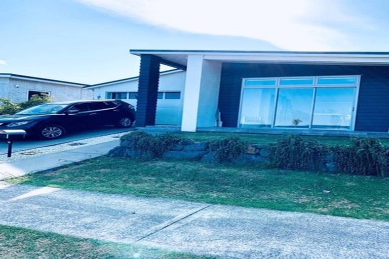 Photo of property in 14 Hampton Mews, Snells Beach, 0920