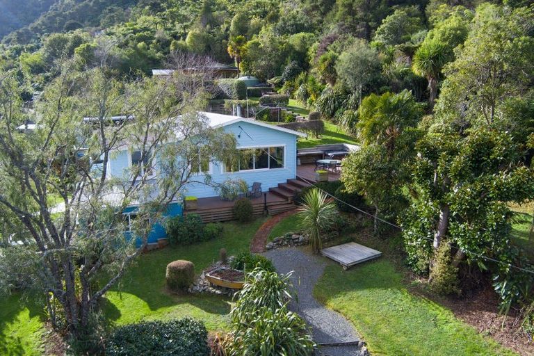 Photo of property in 401 Anakiwa Road, Anakiwa, Picton, 7281
