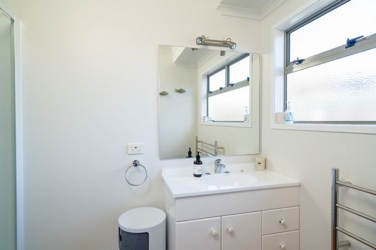 Photo of property in 2/64 Logan Avenue, Wharewaka, Taupo, 3330