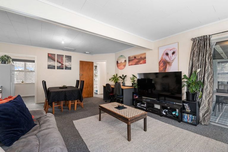 Photo of property in 6 Leslie Avenue, Western Heights, Rotorua, 3015