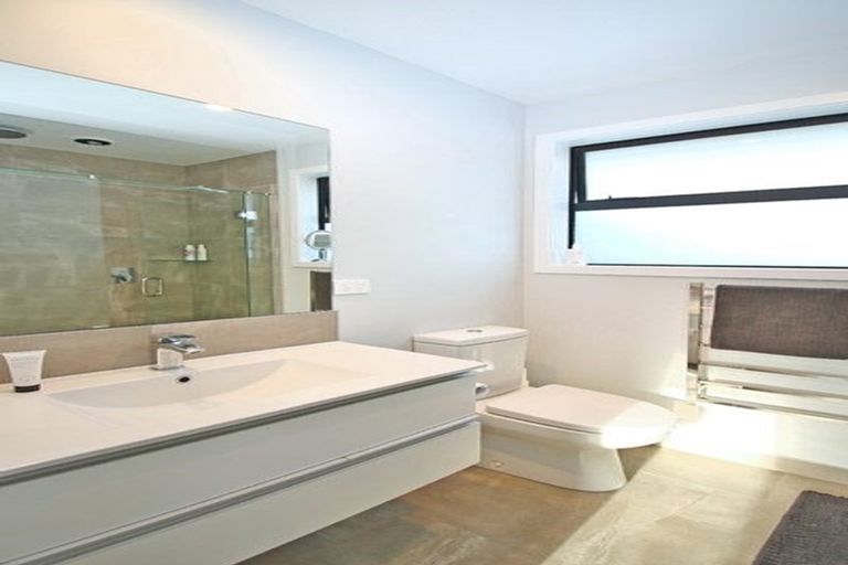 Photo of property in 11 Moira Close, Welcome Bay, Tauranga, 3175