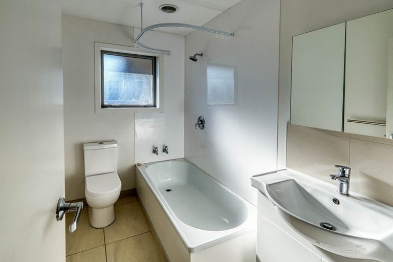 Photo of property in 9/290 Barbadoes Street, Christchurch Central, Christchurch, 8011