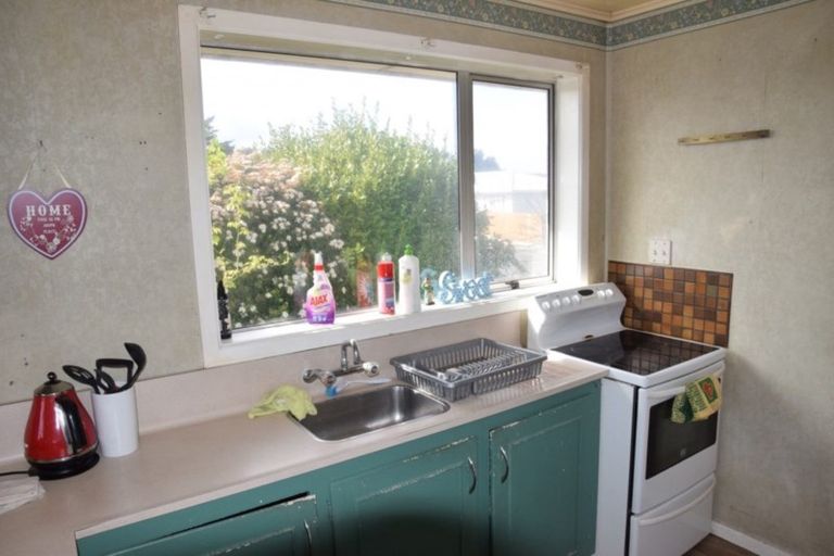 Photo of property in 75 Mcquarrie Street, Kingswell, Invercargill, 9812