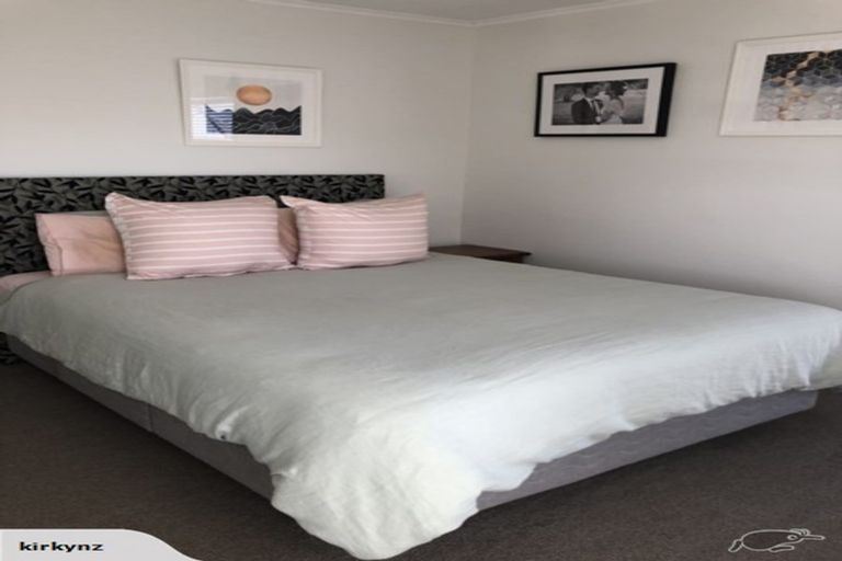 Photo of property in 2/11 Ripon Crescent, Meadowbank, Auckland, 1072