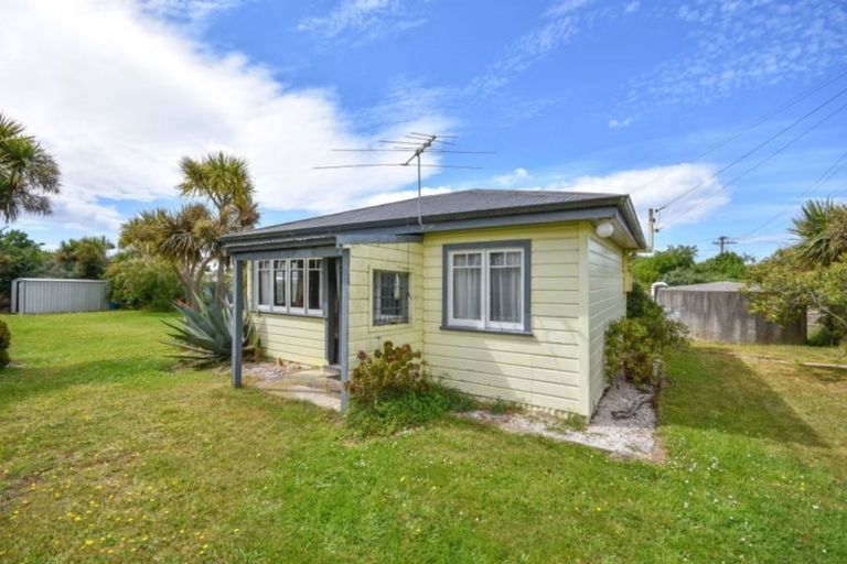 Photo of property in 9 Muri Street, Aramoana, Port Chalmers, 9082