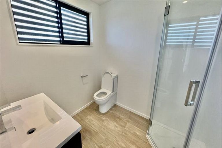 Photo of property in 14a Andrew Road, Howick, Auckland, 2010