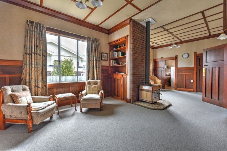 Photo of property in 11 Albany Street, Gore, 9710