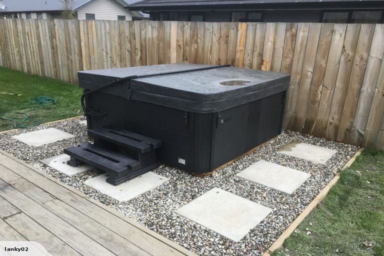 Photo of property in 37 Myles Way, Lower Shotover, Queenstown, 9304