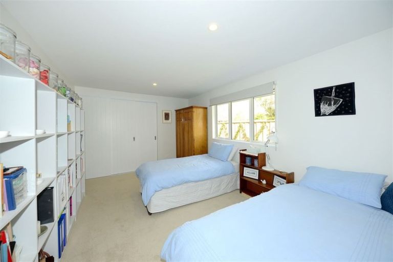 Photo of property in 15 Leinster Road, Merivale, Christchurch, 8014