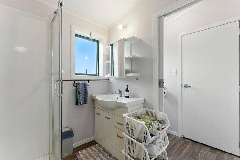 Photo of property in 5 Takarangi Street, Putiki, Whanganui, 4500