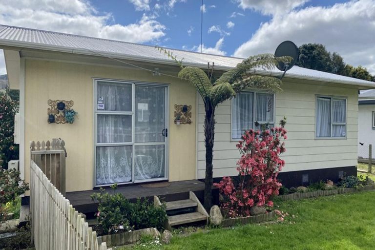 Photo of property in 88a Tarewa Road, Morningside, Whangarei, 0110