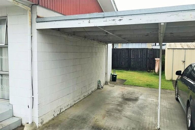 Photo of property in 6/29 South Street, Papakura, 2110