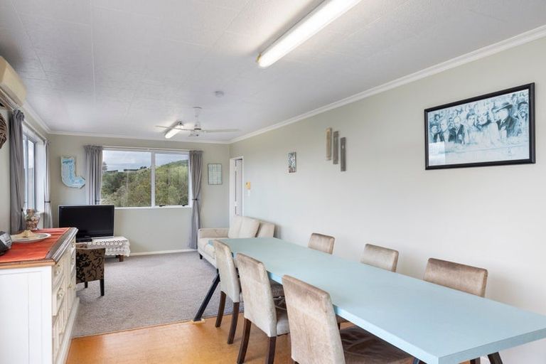 Photo of property in 108 Lake Ferry Road, Lake Ferry, Featherston, 5772