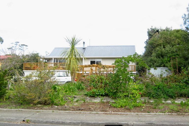 Photo of property in 24 Cedar Road, Te Awanga, 4102