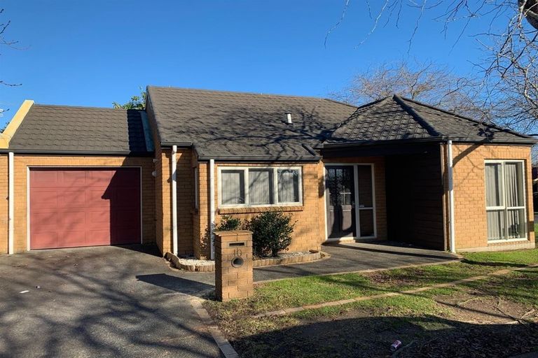 Photo of property in 10 Westvale Avenue, Ranui, Auckland, 0612
