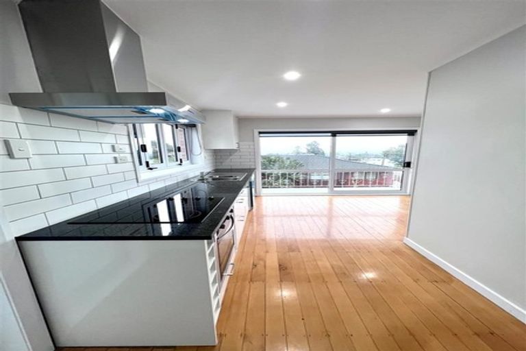 Photo of property in 1/117 Golf Road, New Lynn, Auckland, 0600