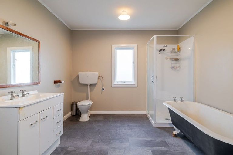 Photo of property in 136 Murphys Road, Pahiatua, 4982