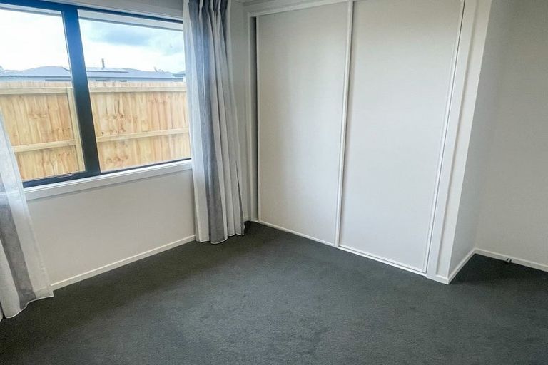 Photo of property in 27 Russell Lilley Drive, Rolleston, 7614