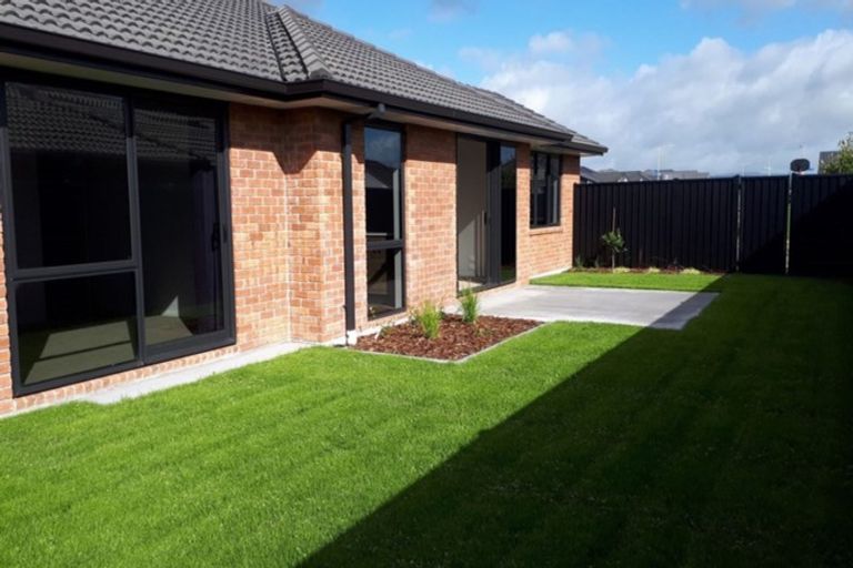 Photo of property in 35 Te Ranga Memorial Drive, Pyes Pa, Tauranga, 3112