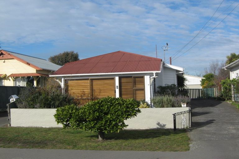 Photo of property in 37 Mountbatten Street, New Brighton, Christchurch, 8061