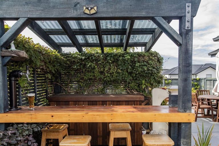 Photo of property in 43 Pegasus Main Street, Pegasus, 7612