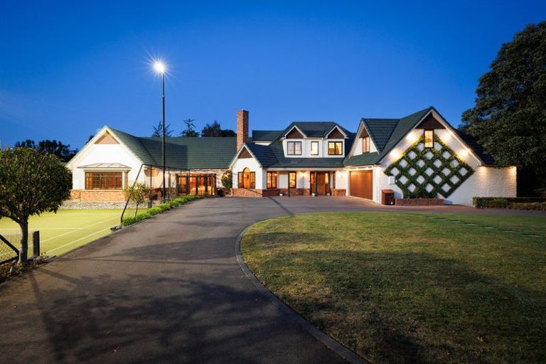 Photo of property in 183 Victoria Avenue, Hokowhitu, Palmerston North, 4410