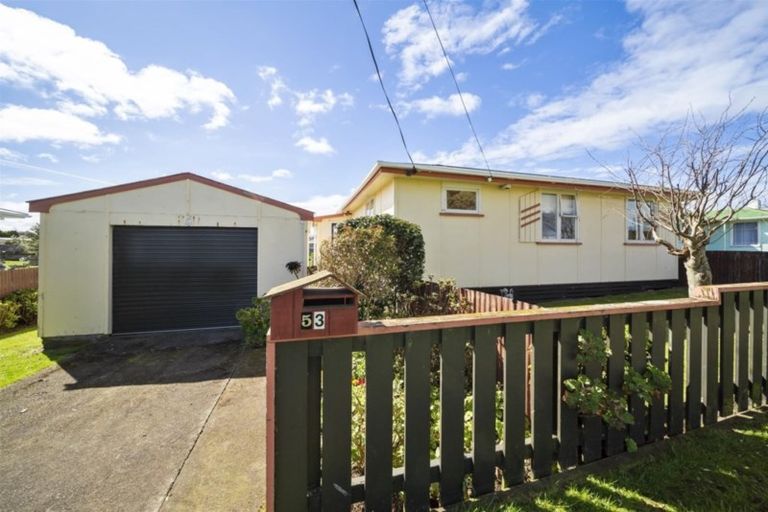 Photo of property in 53 Kapuni Street, Manaia, 4612