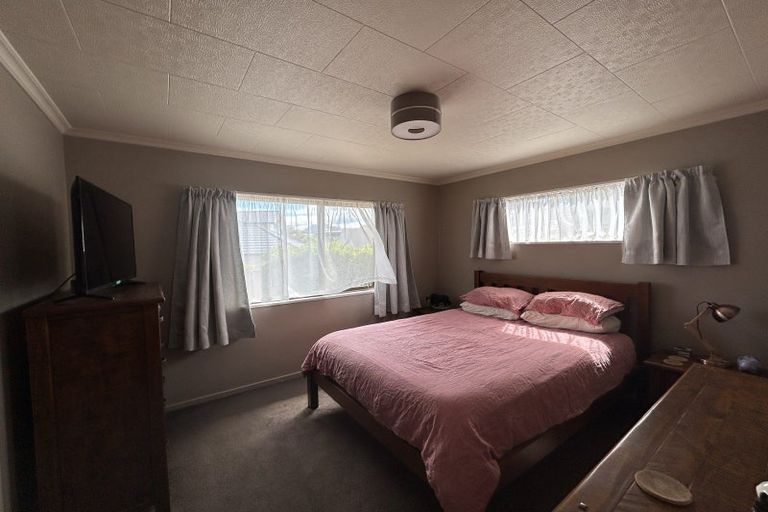 Photo of property in 13 Scaife Place, Wanaka, 9305