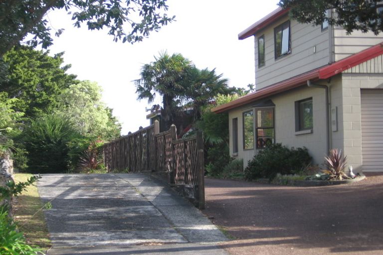 Photo of property in 2/14 Monarch Avenue, Hillcrest, Auckland, 0627