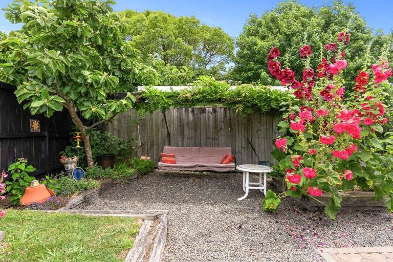 Photo of property in 117 Bradbury Road, Botany Downs, Auckland, 2010