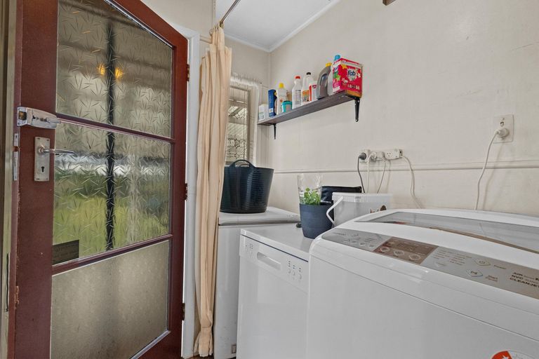 Photo of property in 99 Lyon Street, Kihikihi, Te Awamutu, 3800