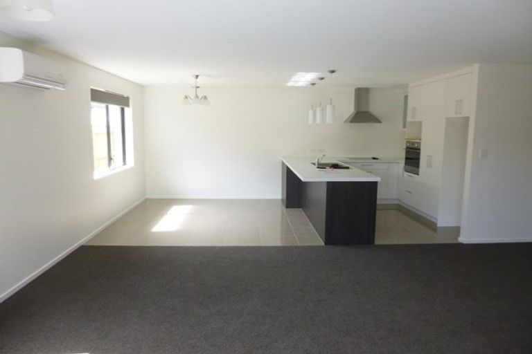 Photo of property in 329 Carrington Street, Vogeltown, New Plymouth, 4310