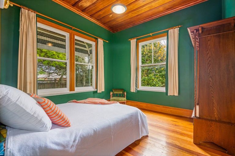 Photo of property in 26 Alfred Street, Roslyn, Palmerston North, 4414