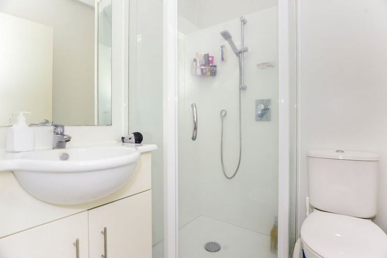 Photo of property in 302/287 Onehunga Mall, Onehunga, Auckland, 1061