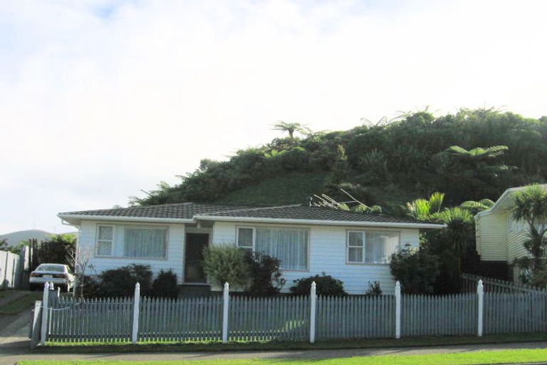 Photo of property in 193 Major Drive, Kelson, Lower Hutt, 5010