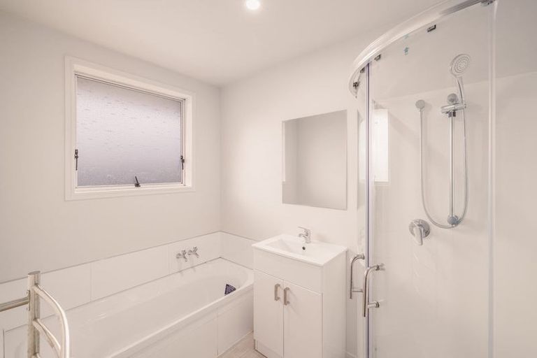 Photo of property in 28 Taranui Place, Bromley, Christchurch, 8062